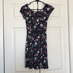 Target brand pullover dress size s